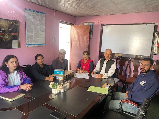 Journalists Bidhya Rajput and Nirajan Paudyal and son of Shekhar Dhungana, Swaroop Dhungana receiving supports